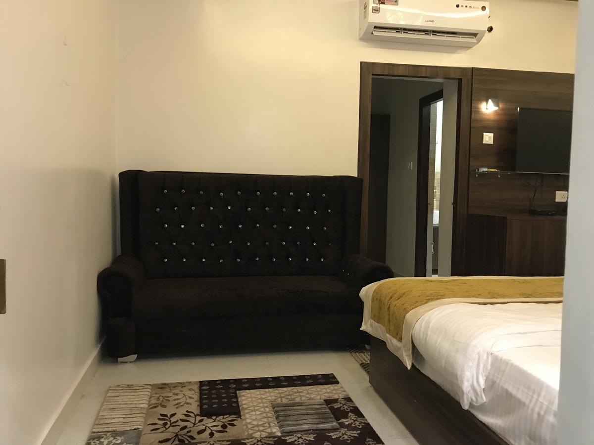 Hotel MMK Kanpur Exterior foto