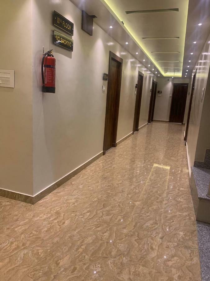Hotel MMK Kanpur Exterior foto